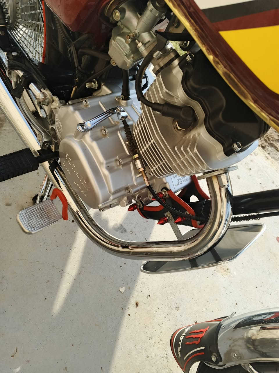 السلام عليكم دراجه سونك للبيع خمسة كير بدون سلف موديل 2025 مكفولة كفاله عامه مكاني الصويرة السعر 800  وبيه مجال والشراي ينتصل على الرقم ***********
