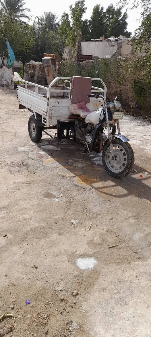 السلام عليكم ستوته لبيع دوات توايرر بل الجيس مكينه زينه سعر ( 475 )مكان الغراف قريب عله الامام الحمزه ***********
