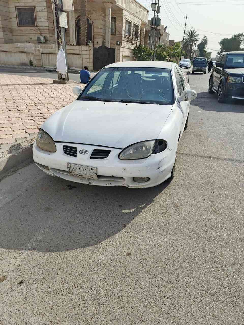 السلام عليكم
النترا موديل 2000
كامله من كير ومكينه
تخم تأير جديد كهربائيات كله شغاله
باتري جديد 
دوشمه كاعيه وباطين جدد
السياره حائز ثالث اسويلك وكاله بسمك
السعر 25ورقه
*********** للاستفسار
