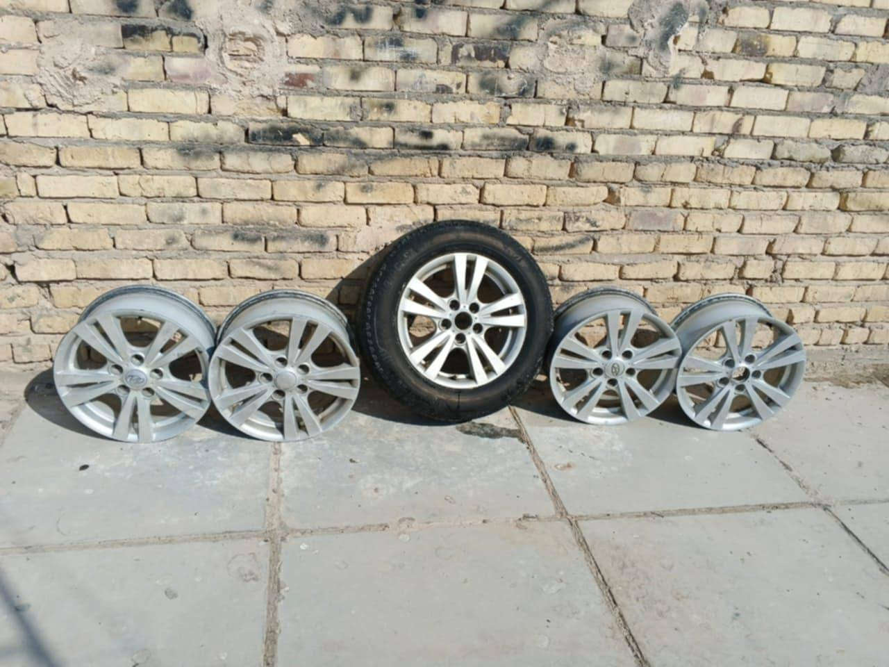 #السلام_عليكم 
عيني ويل كب سوناته الاصلي عدد 5مع السبير شرط نضافه حجم 16 ب350وبيهن مجال 
***********
