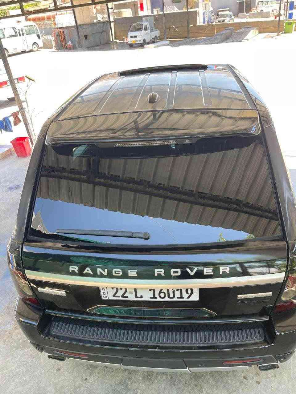 رەنج رۆڤەر ٢٠١٣بی بۆیخ  فول ماسەفات٨بستن مەجی نە سوپەر *********** كويسينجاك, أربيل
