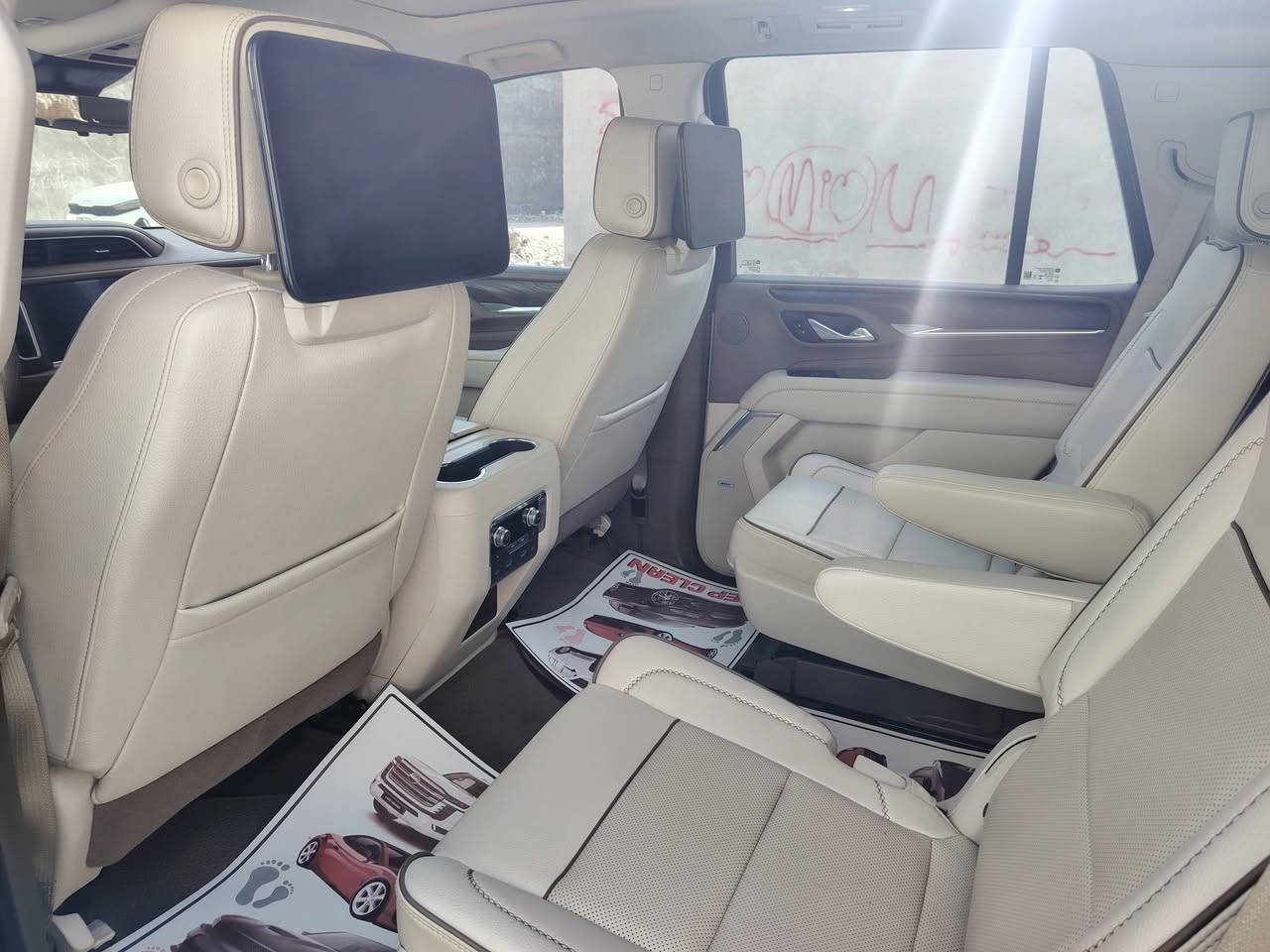 سلام عليكم جمسي دنلي فول
واحد على واحد ملكي
مكفولة كفاله عامه
عليه حمايه ١٢ ورقة البارحة كملتهة
سعر ٥٥٠ $ وبي مجال بصيط
مكان بغداد الرستميه
***********
