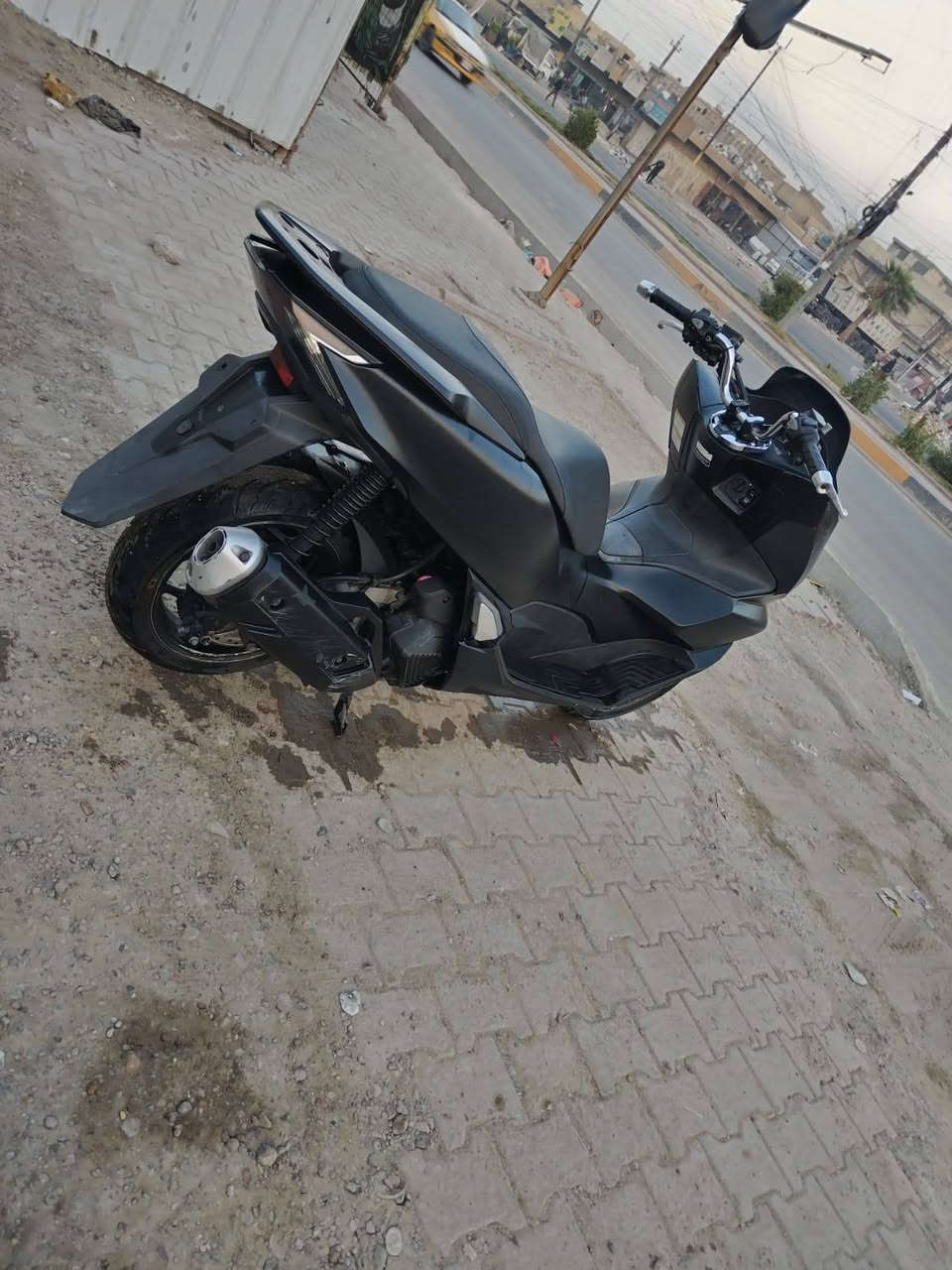 سلام وعليكم دراجه بي سي إكس جيل 4 البيع سعرها 17 وبيها مجال بسيط  درجه لون اسود درجه نضيفه مامشيه  مكاني بغداد مدينة  الصدر ***********
