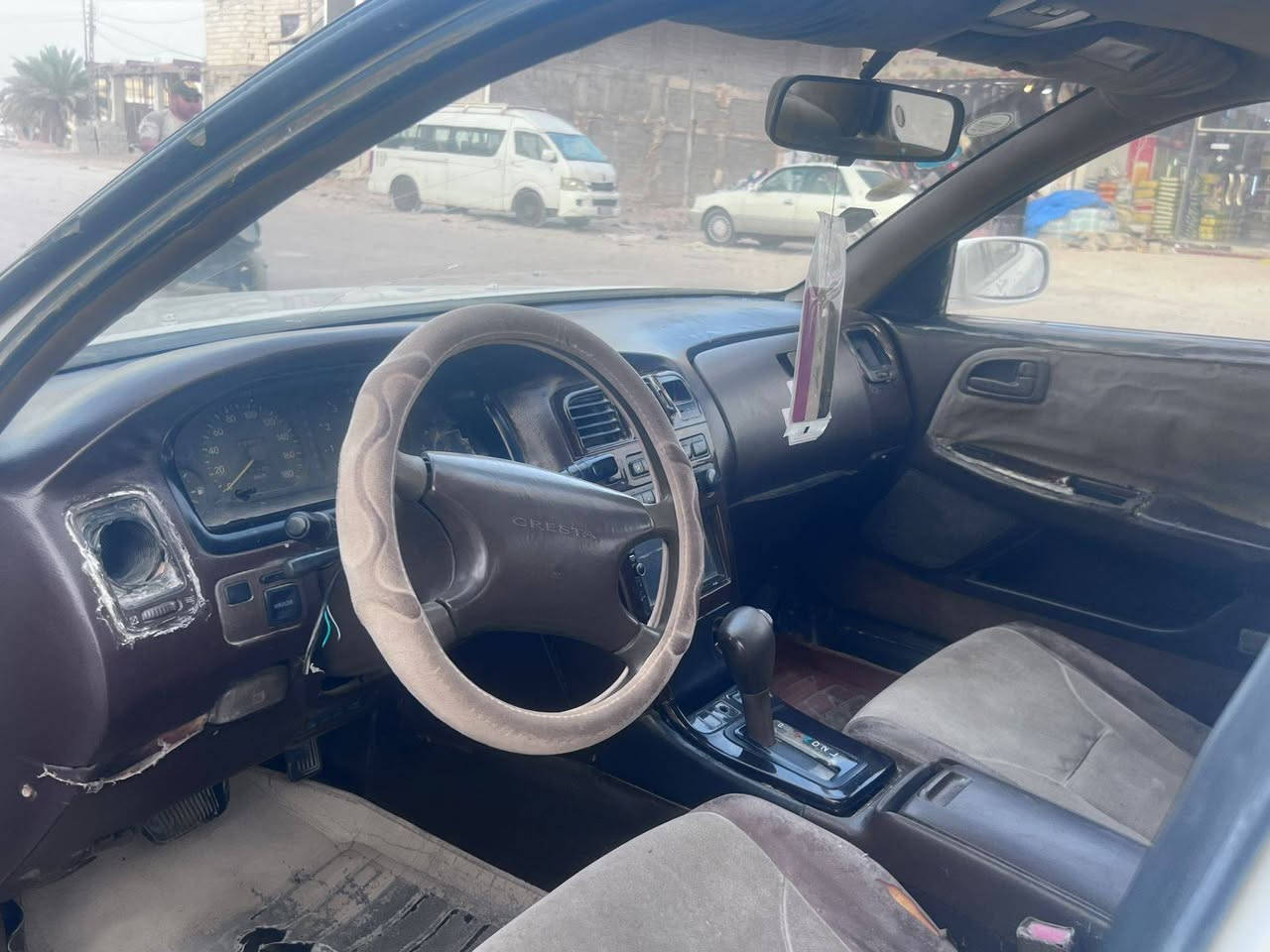 السلام عليكم كرسته نفخ مديل 93رقم بغداد وراعيها هنايمي كمركها مامدفوع معاملتها كامله حتى هزه صاعده
مكينه ونجي جديده تبريد شغال سياره ترايها يخبل السعر 35 /***********
