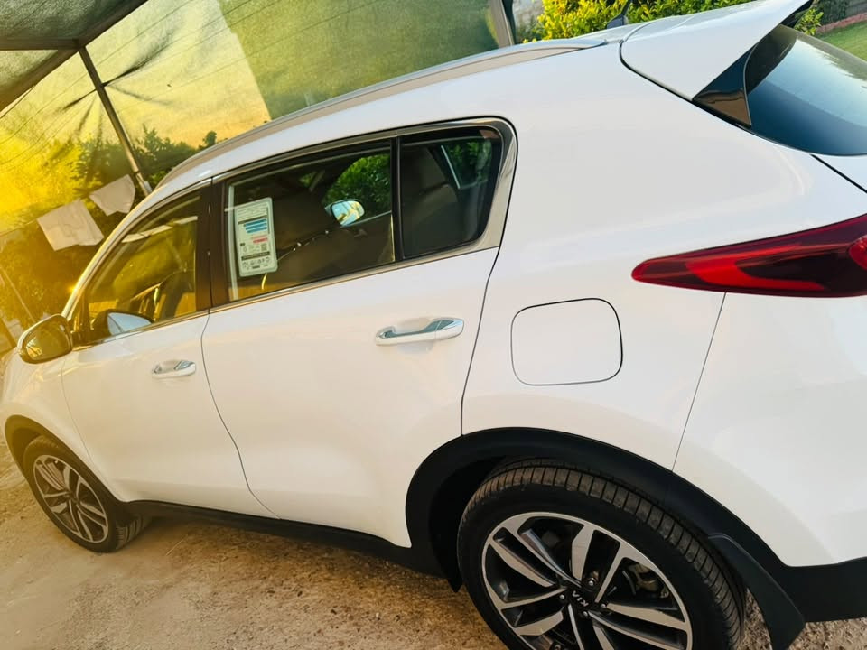 كيا سبورتج  وارد خليجي موديل 2020 رقم بغداد جيتي لاين مواصفات معروفه السونار موضح 
السعر 190 ورقه وبيه مجال حك جيه
الموقع بغداد المدائن سلمان باك 
للاستفسار اكثر الاتصال ***********
