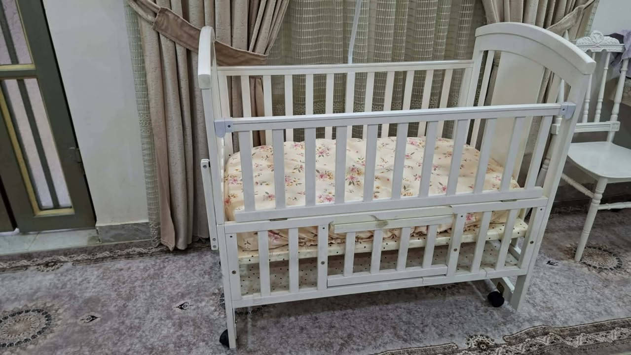 سرير للبيع بسعر مناسب


**إذا كنت صاحب هذا الإعلان وتريد حذفه لأي سبب، رجاءا أرسل رسالة إلى الدعم الفني**