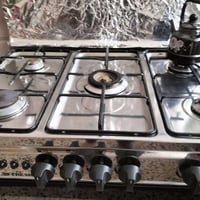 طباخ اصلي مستخدم قليل للبيع ٠٧٧٠٤٥٧٥٠١٦