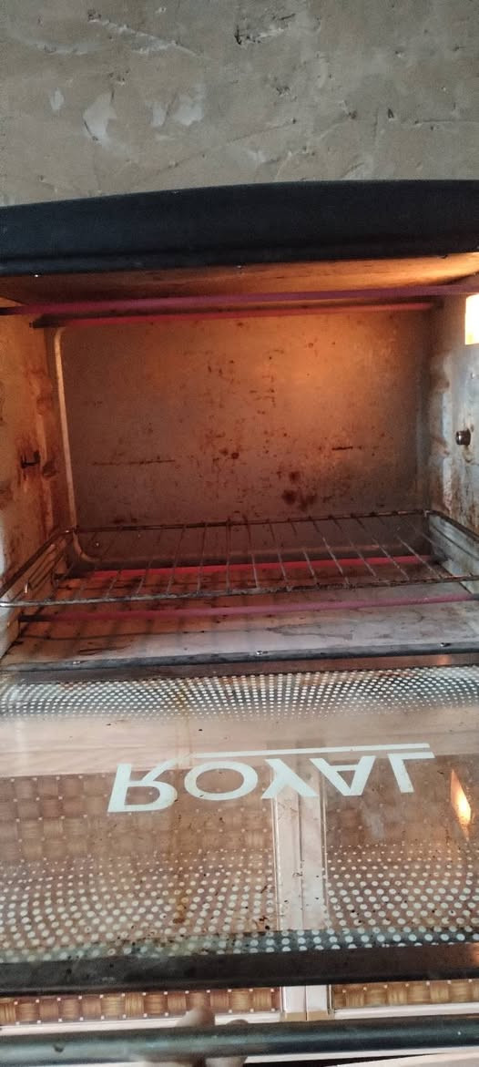 اوفن ماركة رويال سعره ٥٠ ومكنسة سلفر اكرست ٢٥  مكاني شهداء العبيدي


**إذا كنت صاحب هذا الإعلان وتريد حذفه لأي سبب، رجاءا أرسل رسالة إلى الدعم الفني**