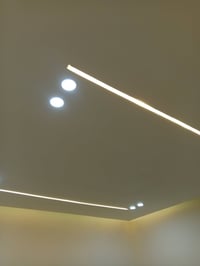 صباغ داخلي وخارجي وتنضيف أنواع الشبابيك الاتصال 07722307053