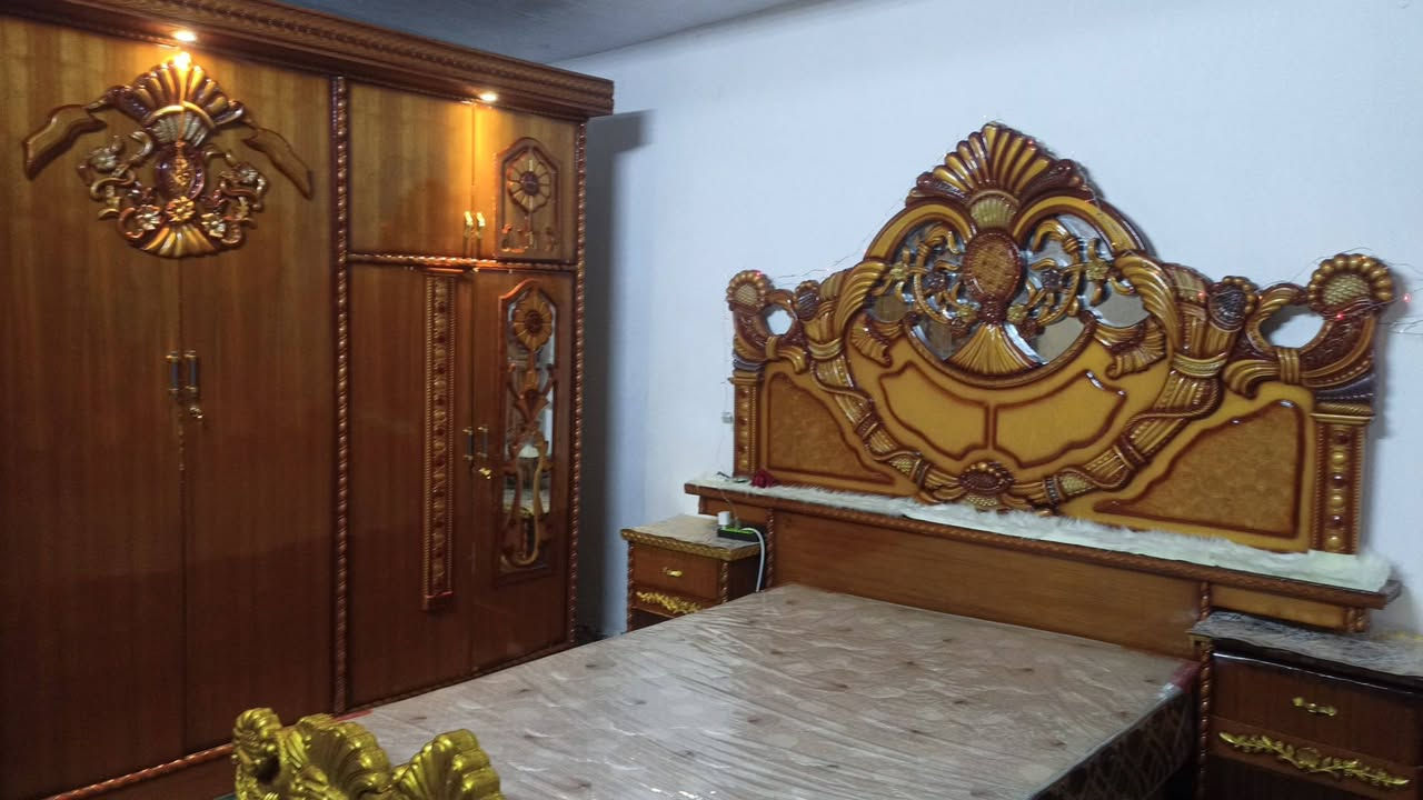 غرفه نوم للبيع 400وبيه مجال بغداد نهروان***********
