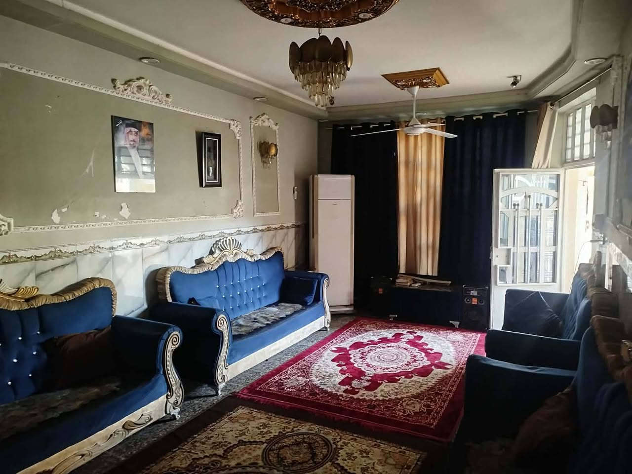 السلام عليكم...
 دار للبيع طابو صرف طابقين يحتوي على اربع غرف نوم
بغداد _ المحموديه / حي بدر /  قرب المدرسة الصينيه الجديدة خدمات كامله تبليط ماء مجاري
المساحة 150م |  واجهة 7 ونص م |  نزال 20 م 
 للاستفسار  ه‍ 
***********
***********
