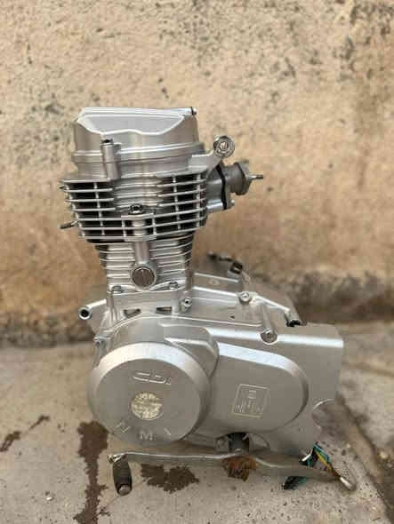 سلام عليكم محرك نامه24 مامفتوح شرط السعر 200 مكان ناصريه مركز ***********
