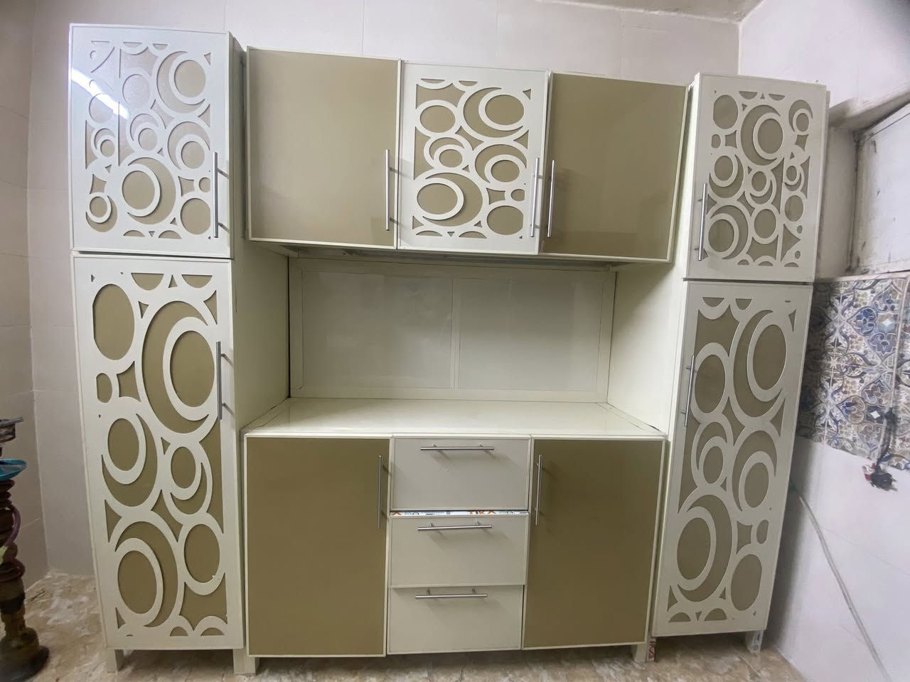 كاونتر تزكام مو سوكي للبيع  

0771 187 9467
