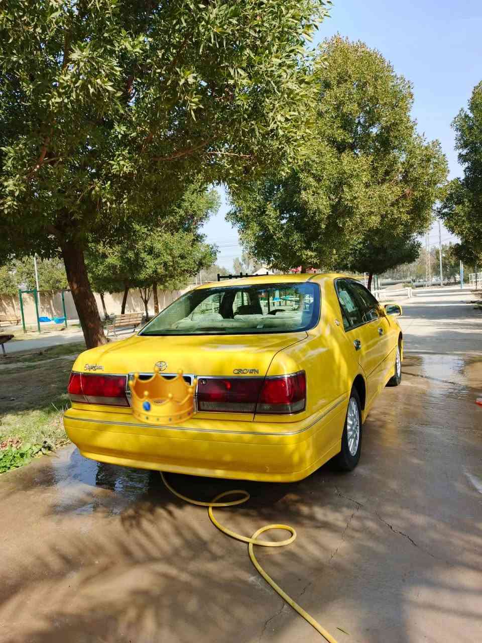 السلام عليكم سياره للبيع ملكه كفاله عامه من الكص من الضربه مكينه ميه بل ميه حداديه 85 بل ميه تايرات 85بل ميه تبريد ثلج شاصي 71 سياره رقم صدامي السعر 65 وبيه مجال رقم الهاتف ***********
