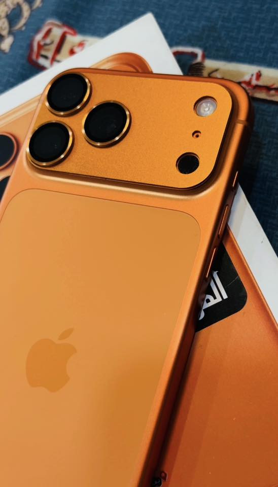 السلام عليكم مراوس او بيع
17 برو ماكس 256 ايسيم الكتروني 

مشحون 5 مرات يعني بعده جديد 

سعره 1925 الف نهايته من لاخير مكاني بغداد 
***********
