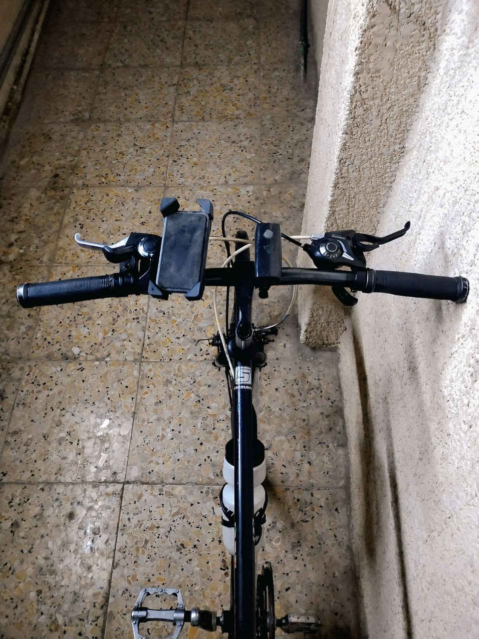 بايسكل c700
ماركه XEO
صناعه ياباني
حجم 28
تبديلات الكير 2* 7
سستم شيمانو
وياله مختمات شيمانو
حجم الفريم 51 
البايك كله مختم شيمانو
مناسب للمسافات البعيده
سلس بالقياده 
كامل مابي نقص
مع كامل الملحاقات 
السعر 135 الف وبي مجال
العنوان بغداد الكرادة
***********
