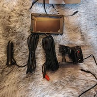 كاميرا • شاشة