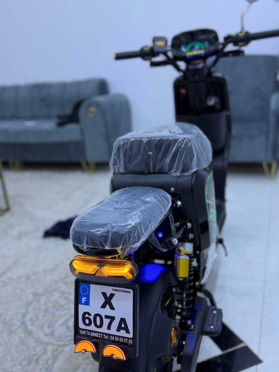 سلام عليكم شباب دراجه للييع نضيفه البطاريات 32 امبير مديل 2026 درجه كفاله عامه قبل أسبوع ماخذه درجه مستعجل عل بيعتهه السعر 500 بيه مجال قليل كلش المكان بصره ياسين خريبط الاستفسار على هذا الرقم ***********
