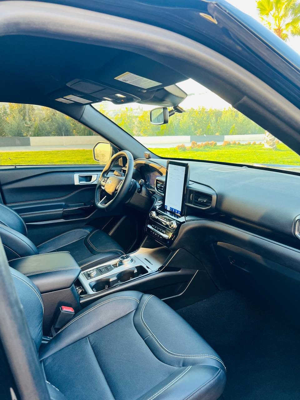 ﷽
‏FORD EXPLORER ST (4*4)

‏‎الموديل :2023

‏‎اللون : اسود

‏‎السعر : 25,500$

‏‎العداد : 33 الف مایل

‏‎حجم المحرك : 6سلندر (3.0توین تيربو)

‏‎الضرر : قطعتین سبوغ و مكان تعدیل PDR

‏‎بدون رقم وشرط الترقيم ( اربيل - دهوك - سليمانية )

‏‎المواصفات :  ST

‏
نظام دفع رباعي (4WD)
‏‎بصمة تشغيل 
‏‎بصمات ابواب 
‏‎شاشه كبيرة سوني لمس  
‏‎ستيرن تدفئة 
‏‎كراسي امامي تدفئة 
‏‎كراسي امامي تبريد
‏‎كراسي امامي كهربائي 
كراسي خلفي تدفئة
‏‎كراسي جلد 
‏‎صندوق كهربائي 
‏‎حساسات خلفية
‏‎لد امامي وخلفي 
‏‎تشغيل عن بعد
‏‎بصمة ترحيب بلاجيكتور
‏‎تبريد خلفي 
‏‎عدد المقاعد (7) راكب
‏‎ رادار  امامي وخلفي 
‏‎كاميرة خلفية 
‏‎5 كاميرات 360 درجه
‏‎كشافات
‏‎اوتو ستوب 
 
العنوان:سليمانيه

‎رقم شاصي
1FM5K8GCXPGA01281

                                    رقم تلفون☎️ 📞 
                         0770 156 4246
