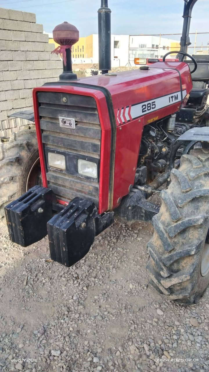 تركتر لبيع مكفوله كفاله عامه شرط التحويل موديل2023/
***********
