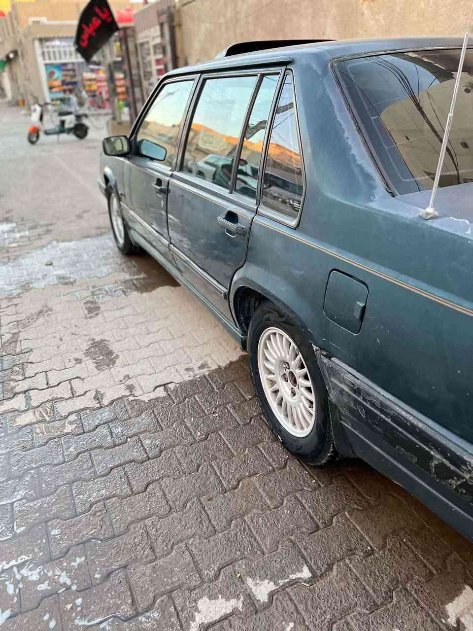 فالفو 940 مديل 93 سياره بلاديه لا ضربه ولا صبغ. مكينه تيربو. داخل جديد   تخم تاير باتري جديد حداديه نضيفه نقص مشط فقط مكينه نضيفه  رقم بغداد. اب اسمي  لحد 28.  السياره بالنجف  46 وبيها مجال. رقم موبايل *********** النجف, العراق
