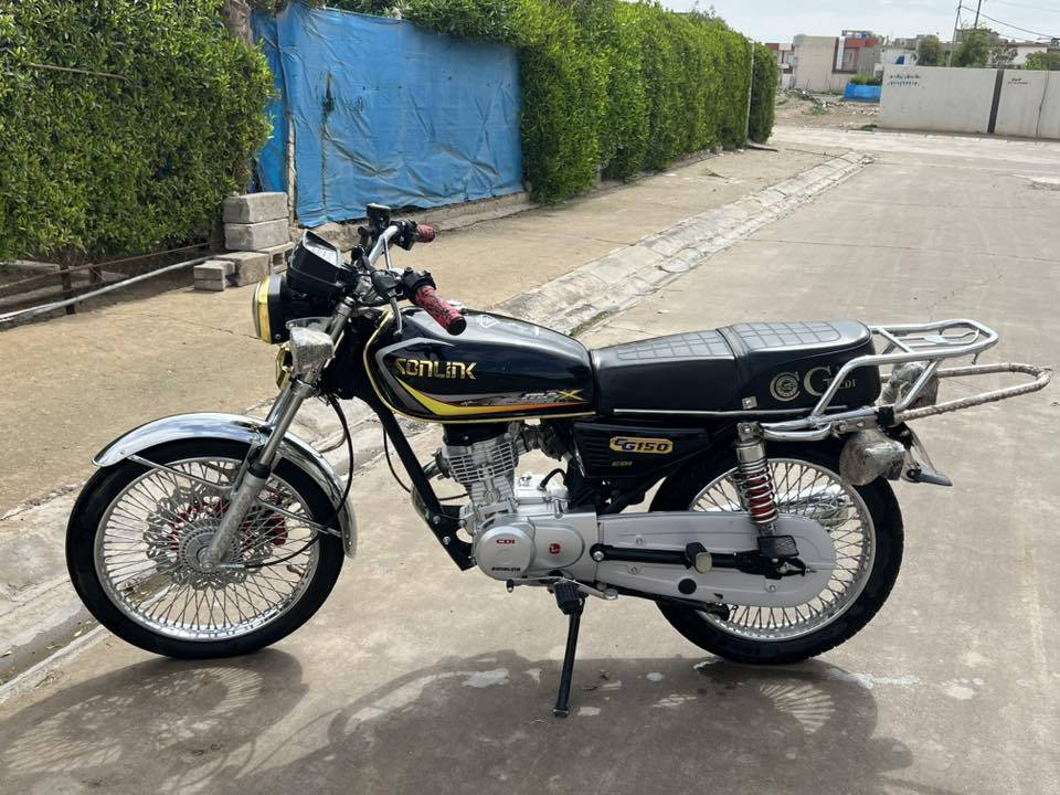 سلام عليكم اخوان دراجه اربعه كير  موديل 25 سونيك الاصلي محرك ١٥٠ كهربايات شغال كلشي جديد بيها نشاط وشلعه فول تعال وافحص 650 وبيه مجال لشراي كركوك ***********
