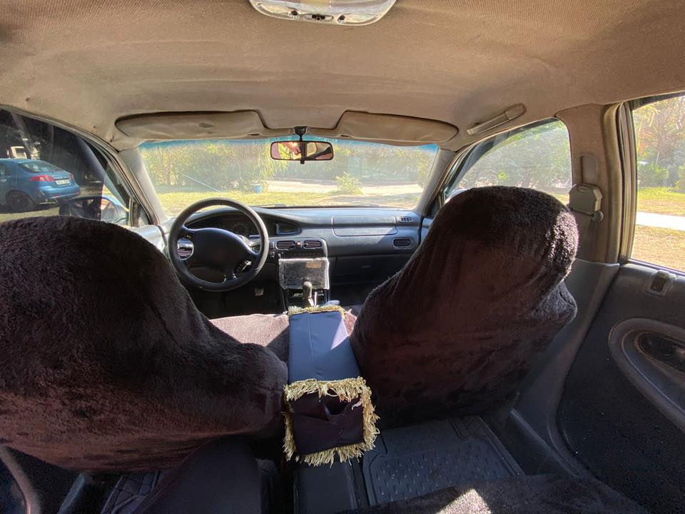 مازده بو فروشتن ره قم كركوك مشروع وطني سه نه ويى به ناوى خومانه كوبونى هه يه ليدانى واى نيه جه مبى خه فيفى هيه له بيشه وه موديل ٩٣مه كينه ى تازه بويى بستراوه به شه رتى كيرو مه كينه و ته بريد ساردو كه رم ز٠م ***********
