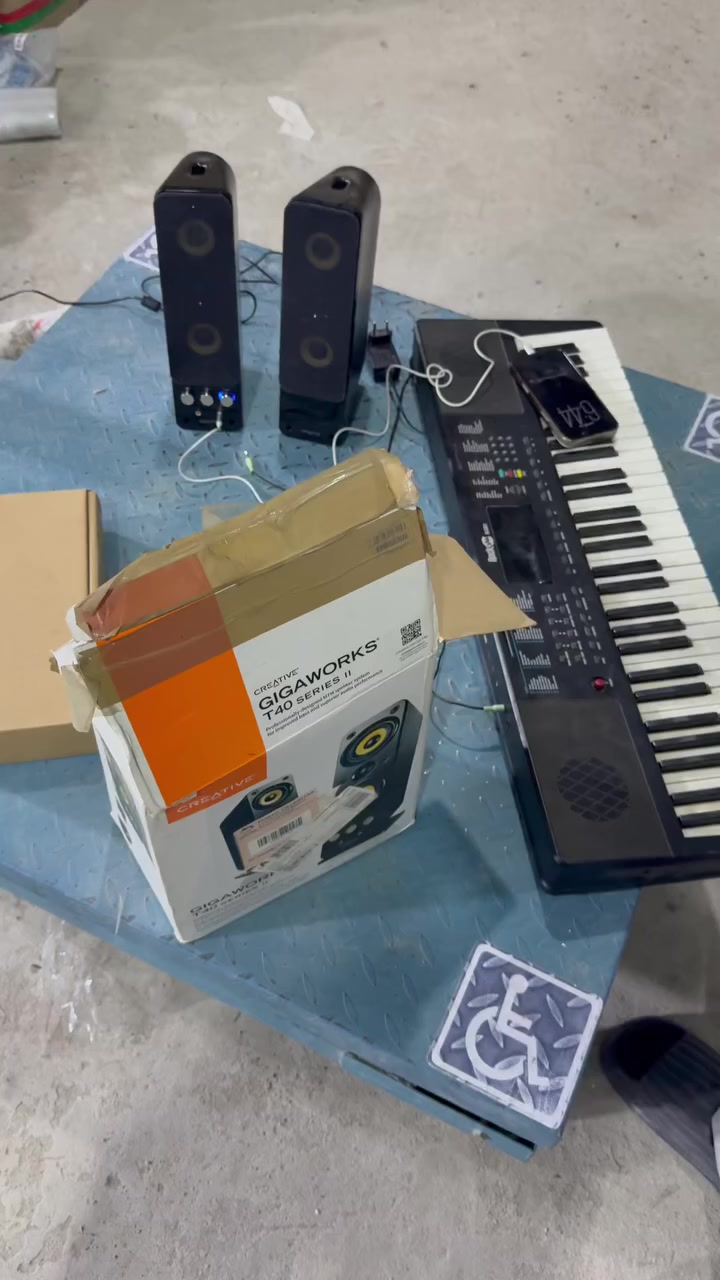 الشرح داخل فديو الي مهتم يراسلنا وبلخدمه


**إذا كنت صاحب هذا الإعلان وتريد حذفه لأي سبب، رجاءا أرسل رسالة إلى الدعم الفني**