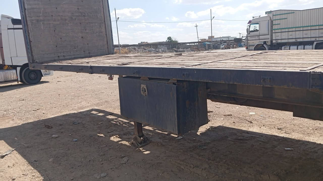 عربابه اوربيه للبيع تل تاير بالون 3 دناكير الثالث رفاع زوجين تاير جديد والثالث نص عمر دناكير سانبه شاصلي نضيف لا فطر ولا كسر 
 العنوان موصل 
ملاحظة هذا رقم صاحبها اني مكلف بالنشر الشراي يتصل عليه *********** هذا رقم صاحبها بي وات ساب الي يحب يتصل عليه
