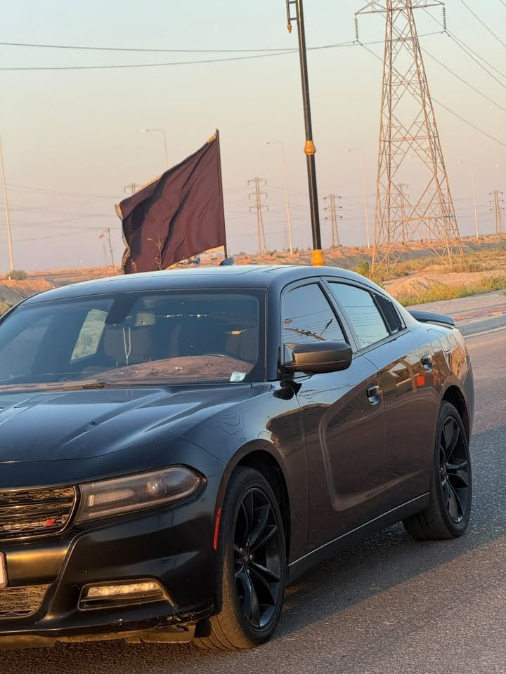 السلام عليكم 

جارجر موديل 2018.   SXT

وارد كندي  كفاله عامة

مكينه كير كفاله 

حجم المحرك 3600

 ويل حجم 20 
فتحه سقف 
رادار جانبي 
تبريد +حدادة +تاير. جديد
 باقي مواصفات SXTالمعروفة

السعر 228
 المكان.   البصرة _القرنة 
للإستفسار 
*********** ———‭***********
