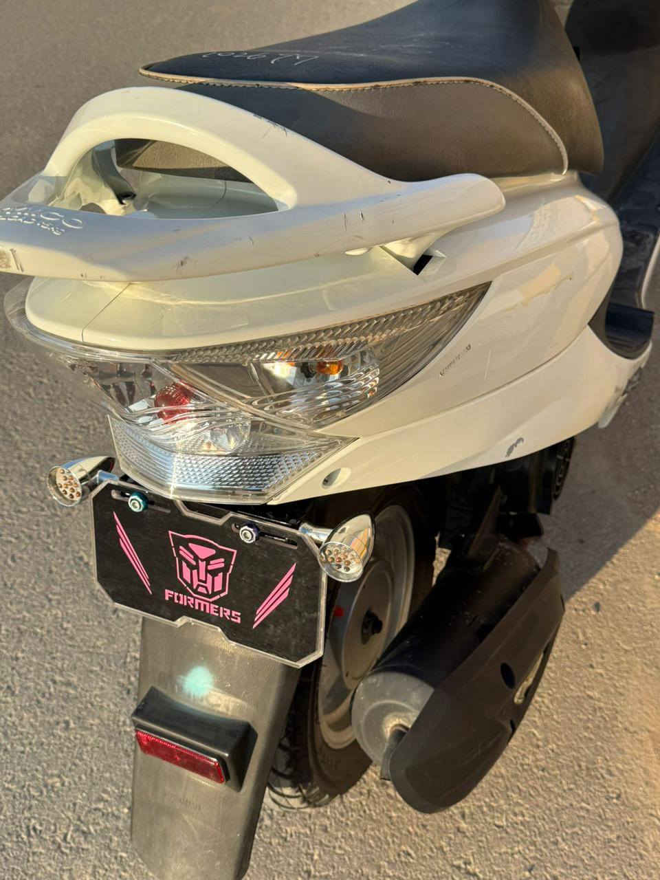 سلام عليكم شباب ردجه البيع ١٥
دراجه ربه بعدهي سعر ٩٥٠وبيه مجال 
***********
