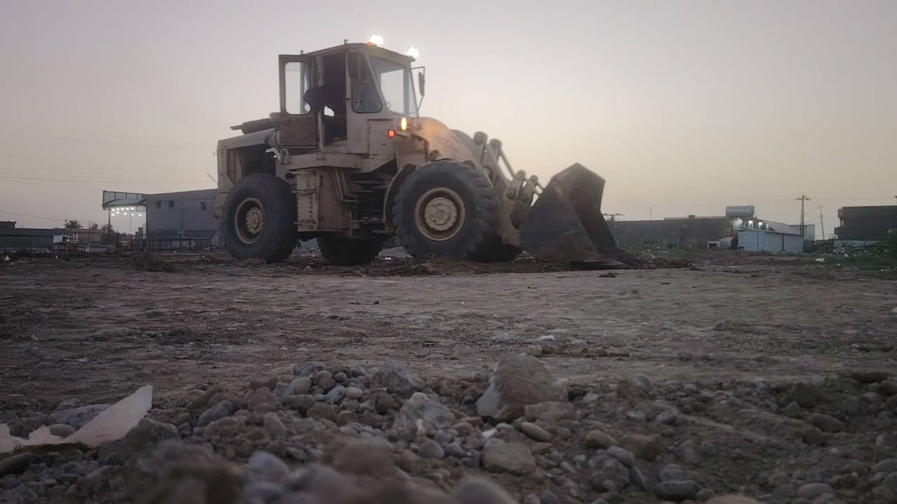 سلام عليكم ورحمه الله شفل كاوسكي 70بي موديل 85رقم صلاح الدين الاماني حرف أ تأيرات 80 بريك أربعة ويالة جاهز للعمل تحويل مباشر مكانه بغداد التاجي ها ***********السعر225بيه مجال
