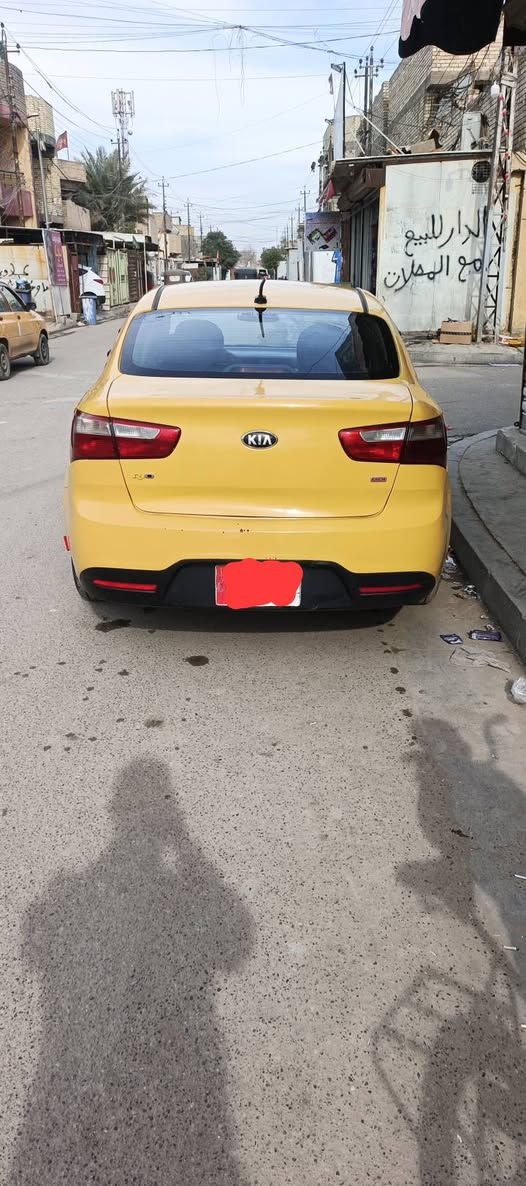 سلام عليكم كية ريو وارد امريكي موديل ٢٠٠١٤ جاملق امامي بمريكة مصبوقة عام مكينة كير جدد تخم تاير باتري جديد مكان لسيارة بغداد لسعر 72 و بيهة مجال ***********
