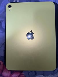 ايباد ١١ • A16 • بطارية ١٠٠