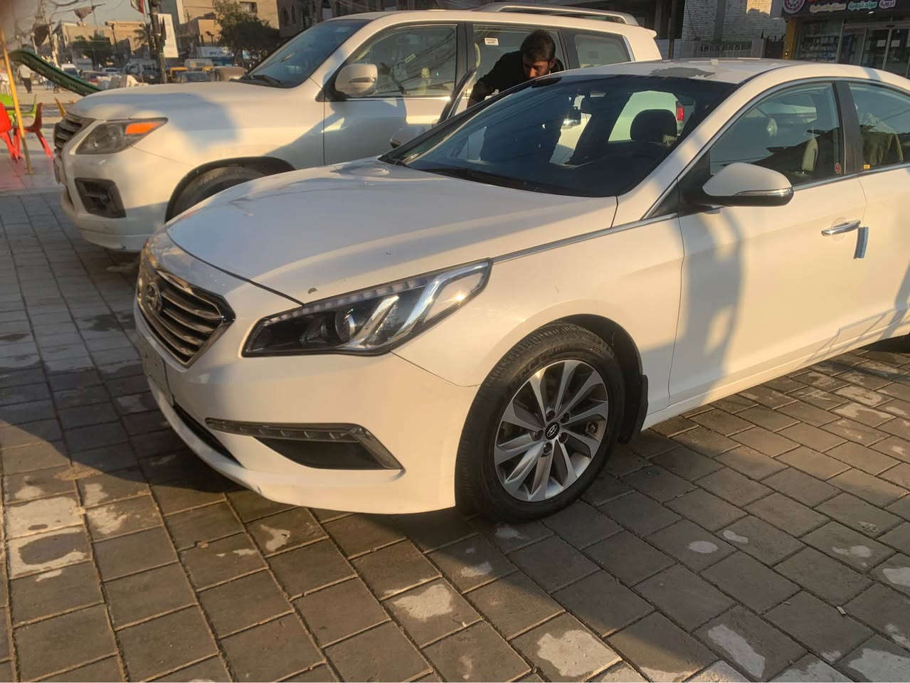 السلام عليكم سوناتا 
وارد كندي 🇨🇦 
حادثه بس جاملغ خلفي بل عراق جاملغ امامي بدون دواخل  مكفوله السيارة  ولسونار مرفوق بيهه شوه تكشير بل قماره واضح كدامك ولبنيد 

2015 
فول عده البنراما 
رادار جانبي حساسات 
3 انضما قيادة  السيارة بعد بيهه هواي شغلات 
مكاني بغداد الامين الثانية 
*********** العقبة, محافظة العقبة
