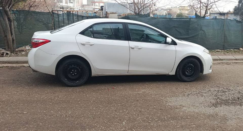 کرۆلا 2016 تەنها بۆنیتی بۆیاغە بێ ناوگرتن
 نرخی 137 $
***********
*********** شمشمل, السليمانية
