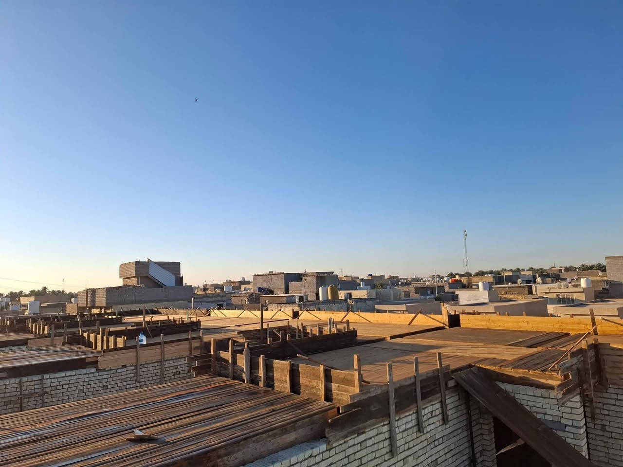 ***********  ♕***********  نجار متفرغ ناخذ كرسته وعمل تسليم مهندس وشغلنه كله وزن ونتاج سريع    ♡ كربلاء♡ﷲ
