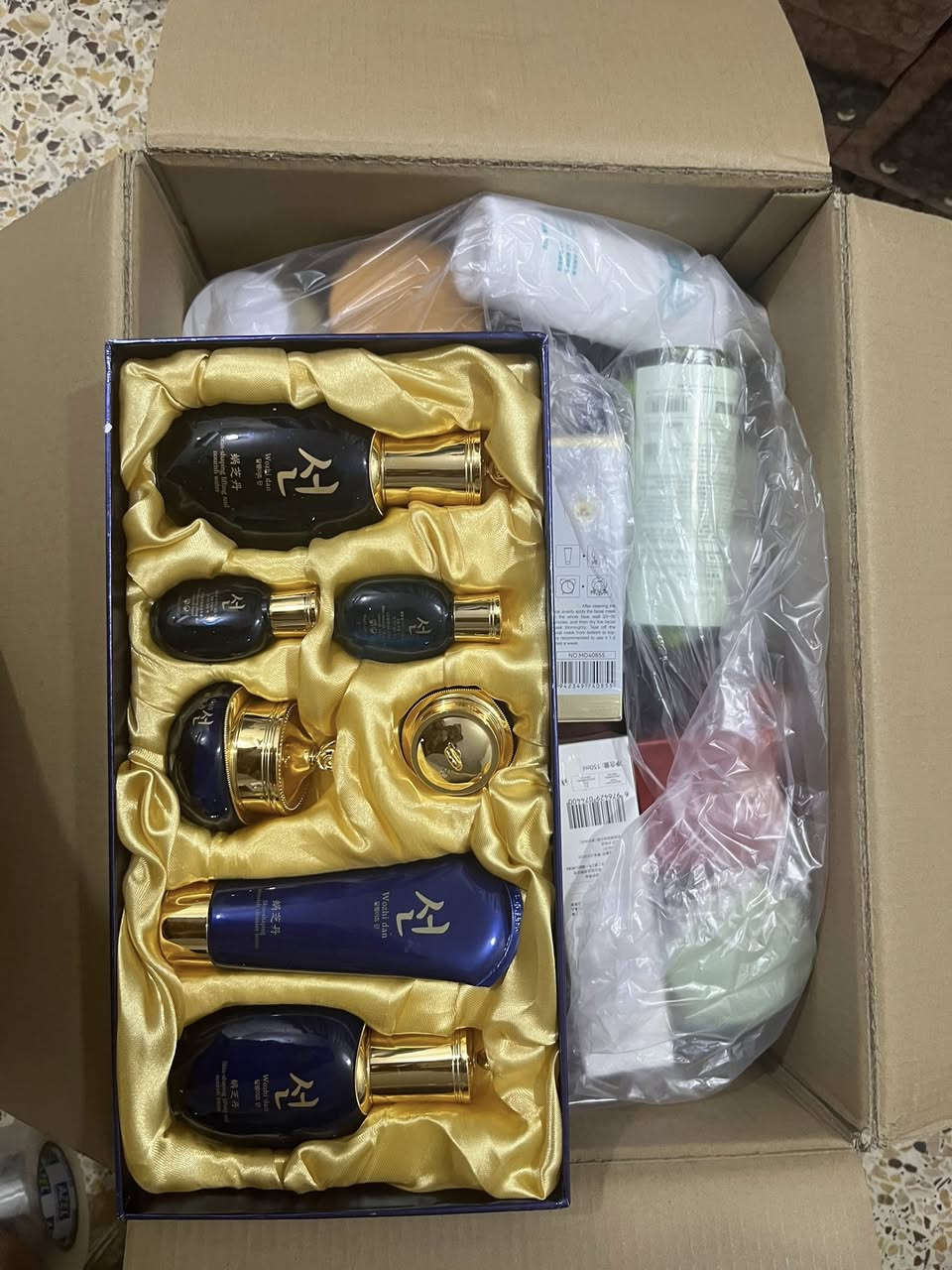 سعر الكارتونه ٥٥ الف وزنها  فوك ال١٥  كيلو  + بكج هديه 🫶🏻


**إذا كنت صاحب هذا الإعلان وتريد حذفه لأي سبب، رجاءا أرسل رسالة إلى الدعم الفني**