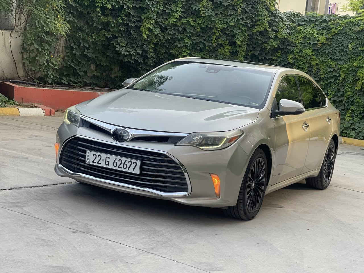 Toyota avalon limited 
تويوتا افلون وارد امريكي
فول مواصفات 
موديل 2016 فئة limited
سيارة بدون صبخ 
مواصفات السياره :-

سلايت
برده بيلادي 
رادار
بصمة تشغيل وابواب وصندوق

كشنات جلد كهرباء و خزن

كشنات تدفئه و تبريد

شاشة جبيره مع كاميرا مع GBS

مانع انزلاق

لايت ناصي زينون بلادي واني شادله زينون للعالي

بكلايت LED

يدات نيكل

تبريد لمس مع شاشة تبريد

٣ انظمة قيادة ( ايكو / نورمال / اسبورت)

محرك ٦ سلندر ٣٥٠٠

كير اوتو + عادي ٦ نمر

محرك كير حداديه تبريد كله بشرط جديد

السعر : ١٨٠ ورقة وبيه مجال

مكان السيارة : سليماني 

***********
