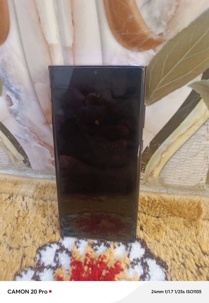 السلام عليكم جهاز نوع إس 22لترا 
للبيع اخو جديد مكفول للبيع ‏‪***********‬‏.        سعر ٧٠٠
