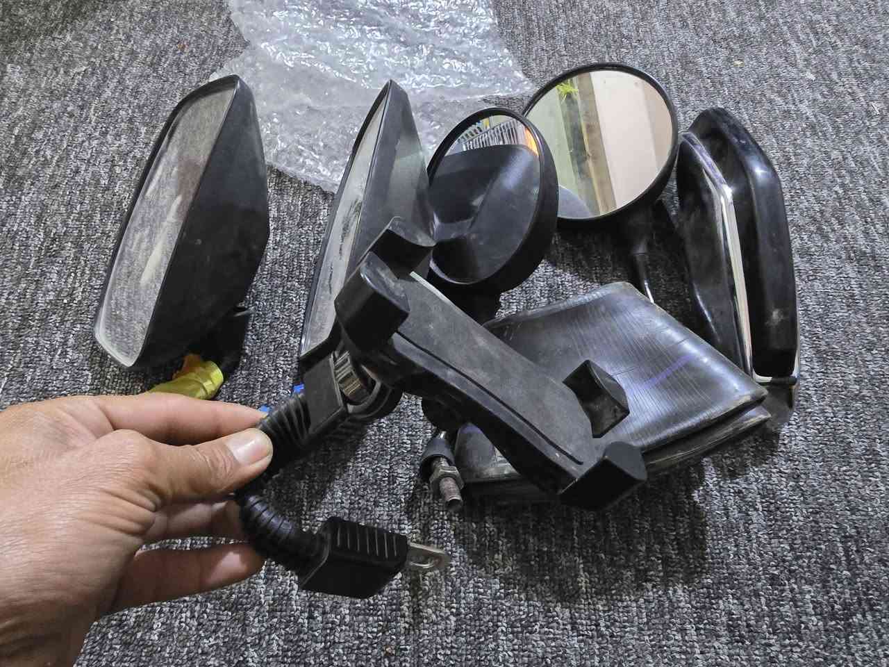 زوجين مرايات مديل 20 و22
وكرن دعاميه جديد وستان حلزوني وجوب جديد كلهن ب 30 الف قفل كلش *********** بصره 5 ميل
