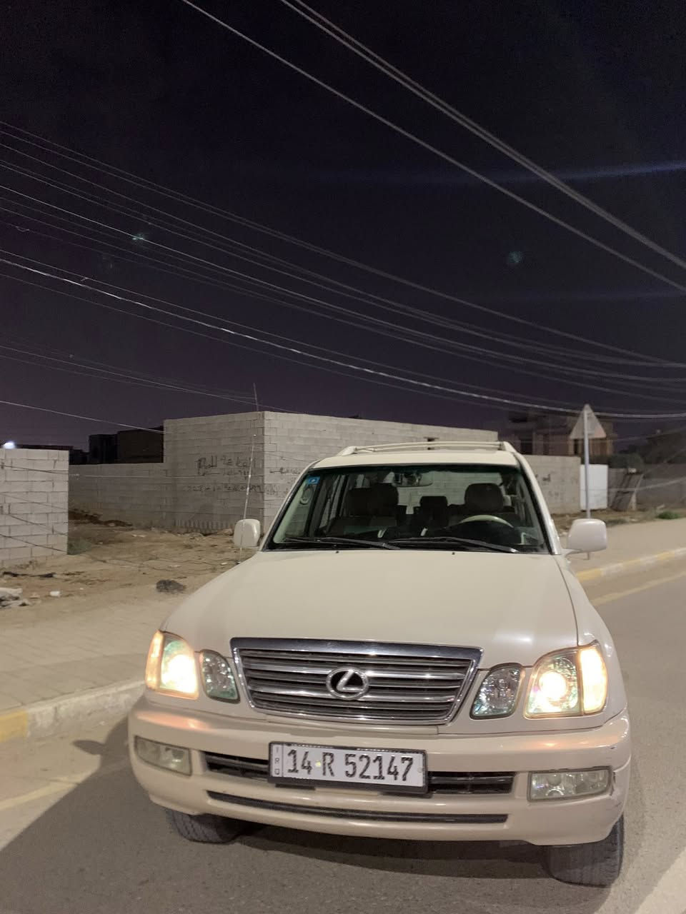 السلام عليكم
سيارة لكزس LX470 2005 للبيع — رقم بصره مشروع وطني / رقم إنكليزي. سنويه لل2030
المحرك: 8 سلندر.
المواصفات: مواصفات لكزس المعروفة، جكات، إنارة ترحيبية.
السيارة نظيفة جداً، الدوشمة جديدة، وبيها قطعتين صبغ جاملغ امامي وخلفي والفوك الباب التكمه بس مرشوشه رشه
الدعامية الورانية بيها ضربة ومصلّحة وتحتاج صبغ.
حدادية السيارة ممتازة.
السيارة كاملة من كلشي، المحرك والگير خير من الله، والتيارات جيدة.
سعر السيارة: 190$ وبيها مجال.
للاستفسار: ***********موقع الانبار الرمادي
