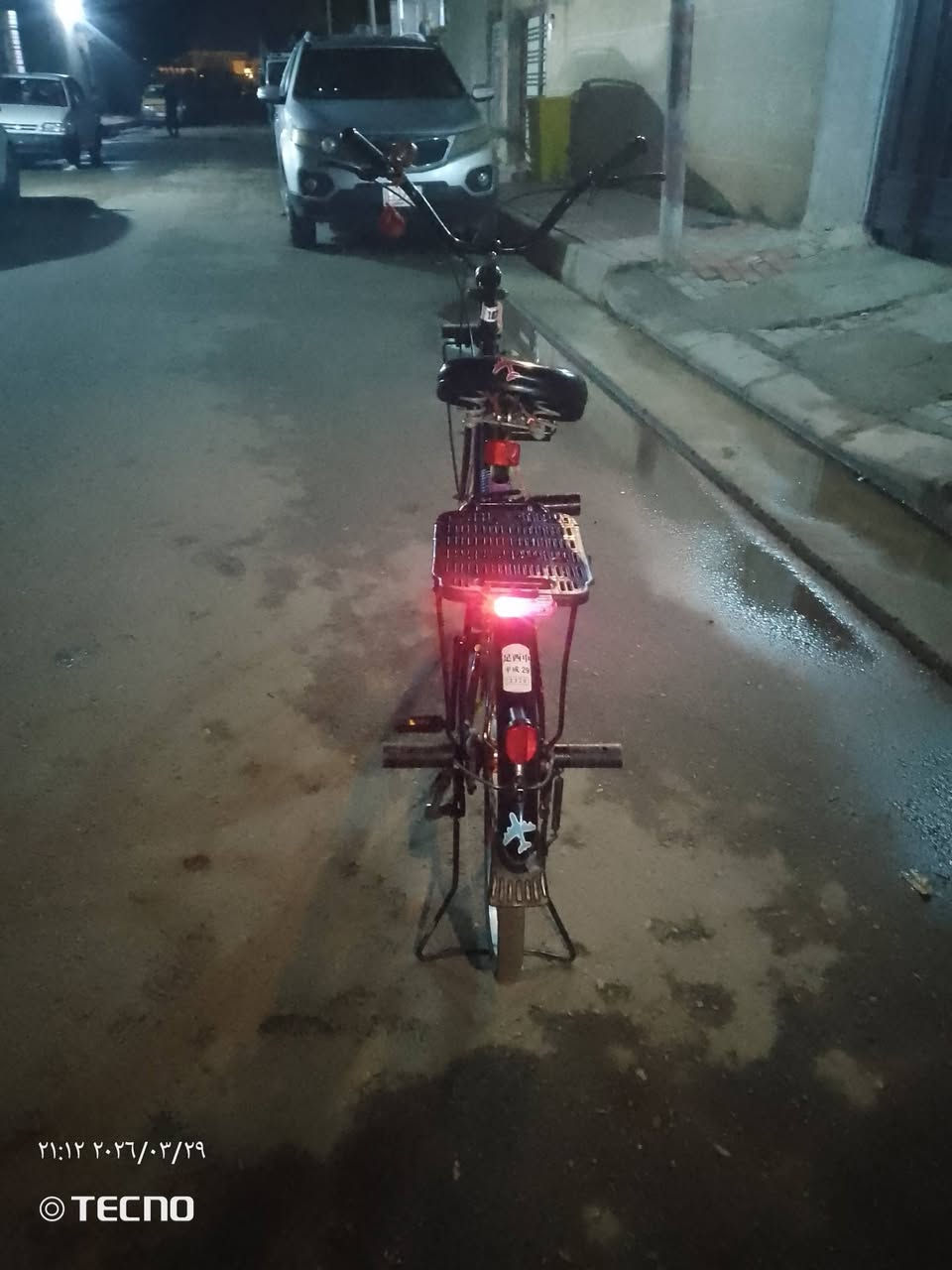 سلام عليكم بيسكل للبيع موديل 2020 فول نضافة هوئ والجمبزة 115 الف
العنوان/كربلاء الطاقة 
رقم الهاتف/***********
