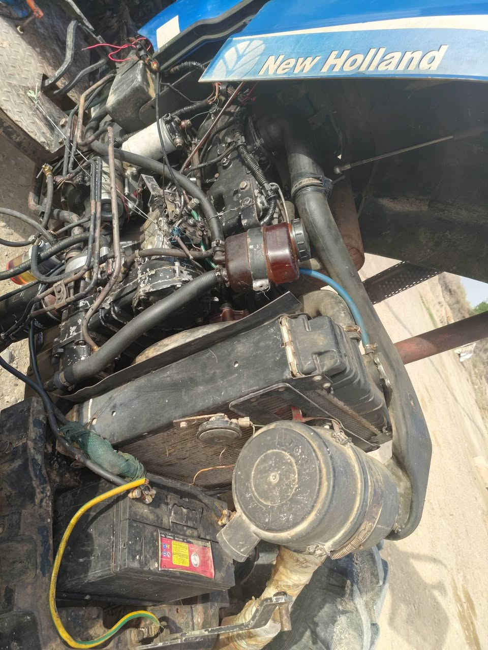 موديل 12تخم تاير اكسنات اوكير وضع الشركه محرك صارلي ١٥يوم من سكمته اوبدلت عينه ***********
