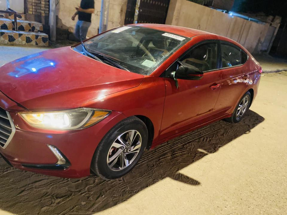 النترا 17 امريكي بيها جاملغ وبنيد بالعراق سياره داخله معوقين وصارله تقريبا 22 يوم من خلصت صارت حره يعني مداور رقم بصره مكانه بالناصريه مركز سعر 116 وبيها مجال للاستفسار
 ‭0788 369 8648‬بس شراي ياخابر يرحم والديكم
