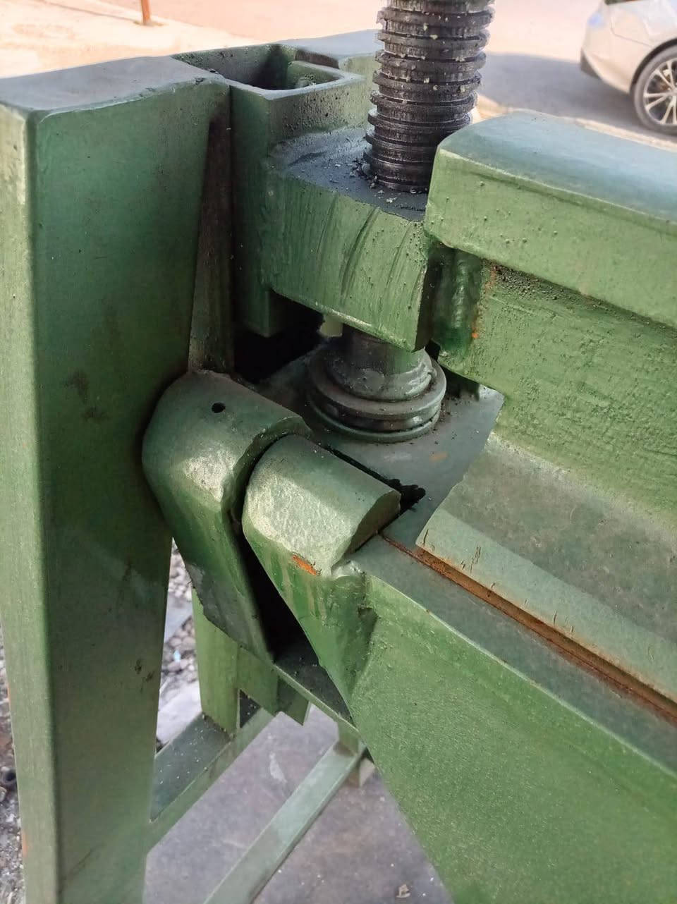 السلام عليكم معمل الامنيوم للبيع معواجه+طبر+كتر مع داكور روله +ميز كص بنل +جديد شرط مستخدم شهر ونص دريل عدد 3 للبيع سعر 3مليون و100الف ،📞*********** هاتف+واتساب
