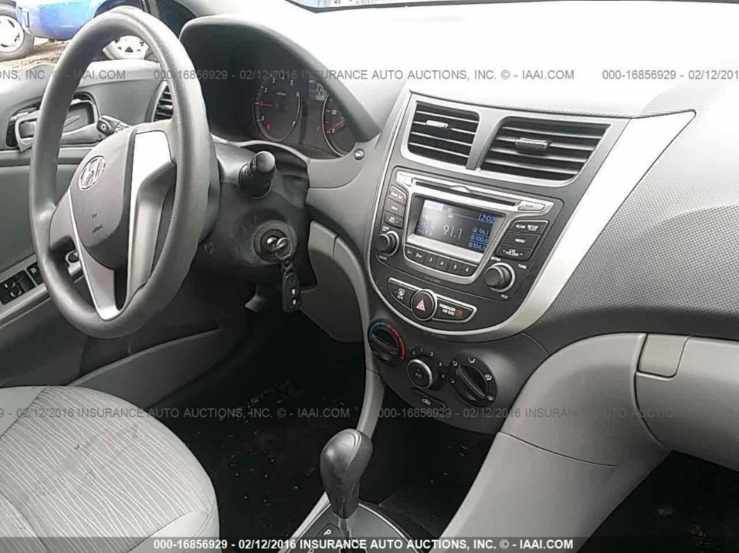 السلام عليكم
للبيع اكسنت موديل 2015 وارد أمريكي بدون ايرباك 

حادثه موضح بصور 

مكينه كير كفاله  السياره جاهزه وخير من الله تخم تاير صدر امامي خلفي 

السياره كلها جاهزه 

سياره بسمي رقم بغداد 

مكاني بغداد الامين الثانيه 

رقم الهاتف ***********

رقم الهاتف ***********

السعر 88
