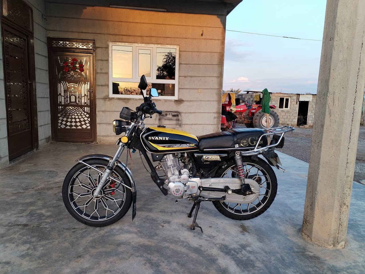 السلام عليكم ماطور للبيع موديل 2023    السعر 500وبي مجال رقم الاتصال ***********
