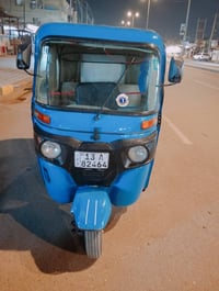 شباب تكتك 22 شهر 10 مرقمه ونضيفه سعره 7500 وبيه مجال بسيط 07711520760