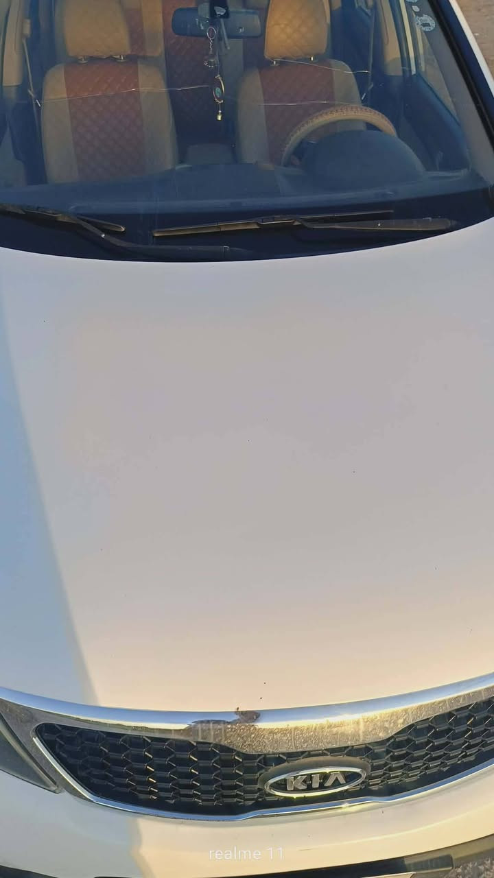 سلام عليكم سورنتو ٢٠١١ خليجي مكفوله كفاله عامه فوول مواصفات مكينه ٢٤٠٠ رقم أربيل سنويه ماصاقطه مراوس بيكم فور ويل ٢٠١٦ وفوك وانطي فرق مكان ديوانيه ***********
